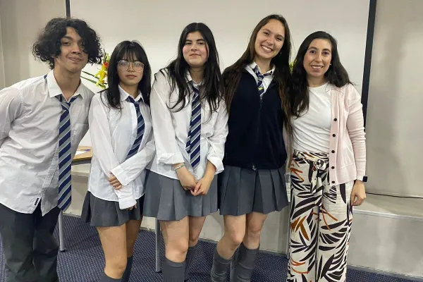 ¡EMOCIONADOS POR SU PRIMER LUGAR Y NOSOTROS TAMBIÉN!