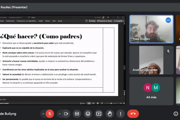 SEGUNDA INSTANCIA DE LA CHARLA 'CONVERSEMOS DE BULLYING'