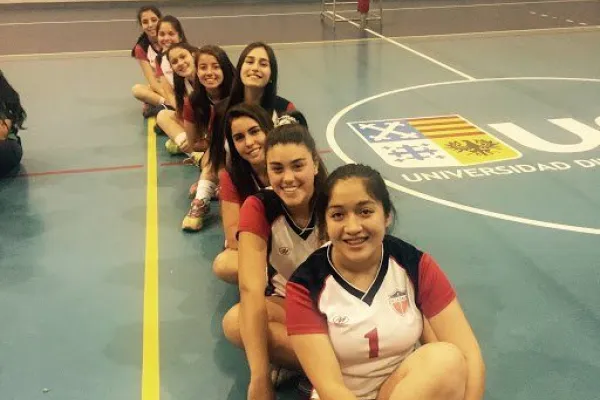 LOGRO DEPORTIVO EN VOLEIBOL DAMAS