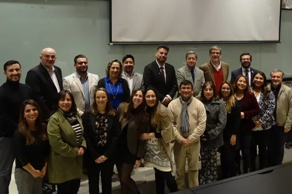 CEREMONIA DE CERTIFICACIÓN DEL DIPLOMADO EN HERRAMIENTAS PARA LA GESTIÓN TÉCNICO-PEDAGÓGICA. OTORGADO POR LA UNIVERSIDAD DIEGO PORTALES