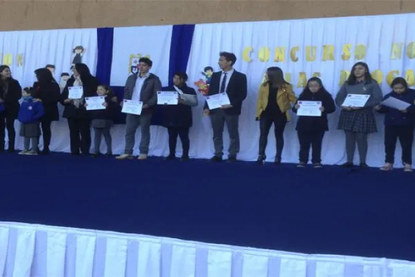 CEREMONIA DE PREMIACIÓN CONCURSO ESCOLAR DE AFICHES 