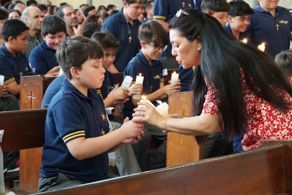 CELEBRAMOS LA FE Y ALEGRÍA DE NUESTROS NIÑOS Y NIÑAS