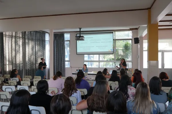 TALLER DE PRIMEROS AUXILIOS SOCIOEMOCIONALES