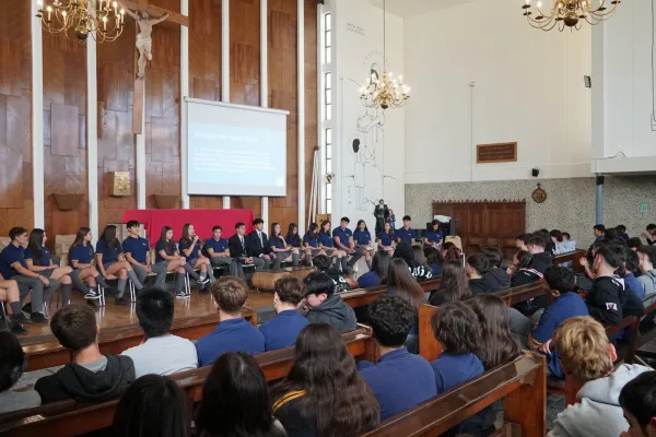 DEBATE CENTRO DE ESTUDIANTES DE ENS. MEDIA