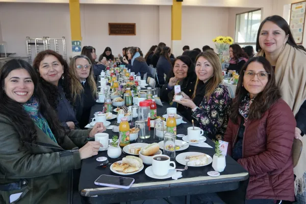 ¡FELIZ DÍA A NUESTRAS MADRES LASALLISTAS!
