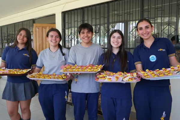¡UNA DULCE MUESTRA DE AMOR Y SOLIDARIDAD!