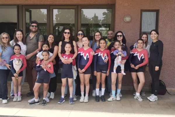 NUESTRAS PEQUEÑAS GIMNASTAS VIVEN SU PRIMERA COMPETENCIA AEGA