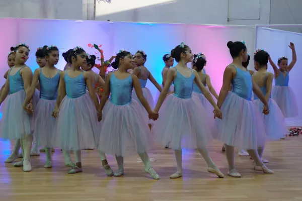 ¡QUÉ HERMOSA NUESTRA GALA DE DANZA Y BALLET!