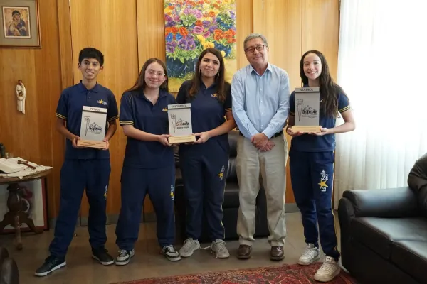 CEREMONIA DE PREMIACIÓN TORNEO ESCOLAR SOPROLE UC