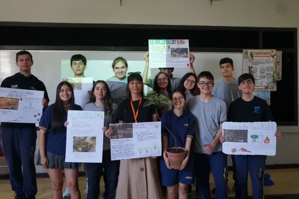 PROYECTO AMBIENTAL DEL CENTRO DE ESTUDIANTES LLEGA A SU CIERRE CON DESTACADA VISITA