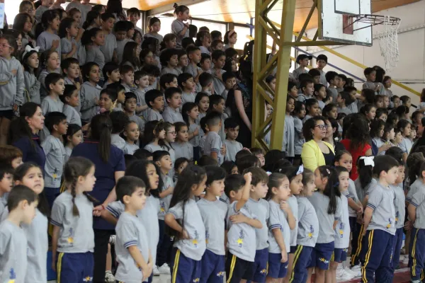 CEREMONIA DE EDUCACIÓN PARVULARIA Y EDUCACIÓN BÁSICA